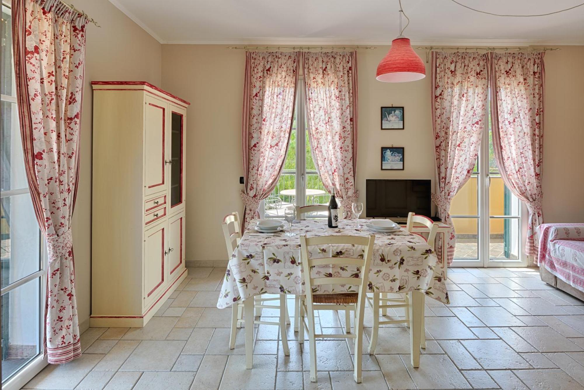 Casa Vacanze Nel Giardino Di Renzo Imperia Luaran gambar