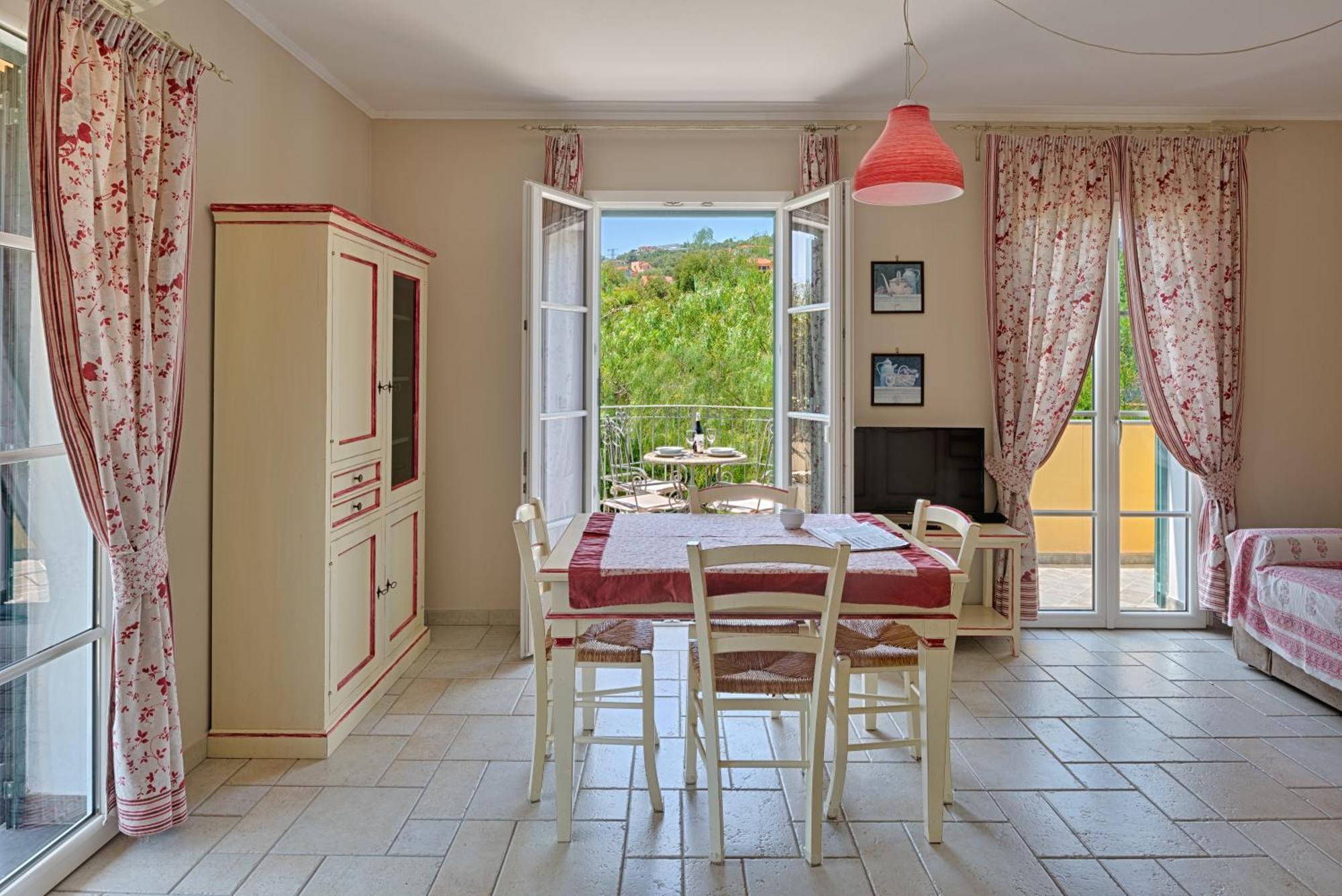 Casa Vacanze Nel Giardino Di Renzo Imperia Luaran gambar