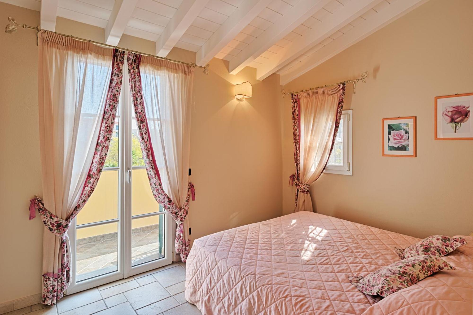 Casa Vacanze Nel Giardino Di Renzo Imperia Luaran gambar